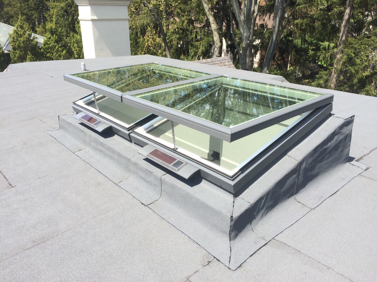 skylights-sun-tunnels-essential-flat-roofing-services